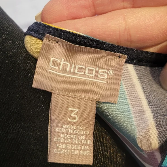 Women's Paisley Print Top - Picture 3 of 3